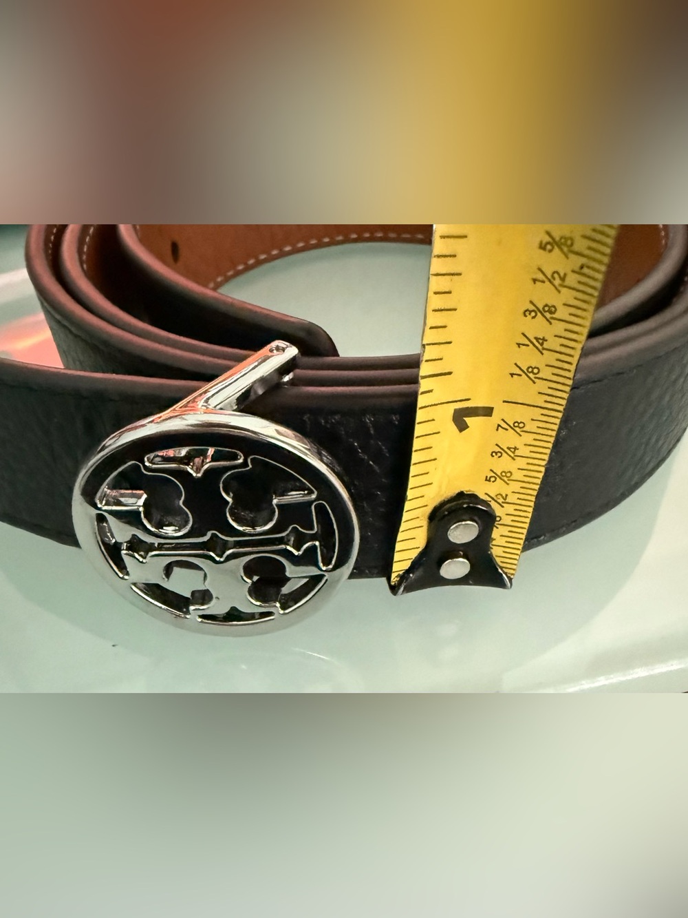 Tory Burch 1" Miller Reversible Leather Belt in Black and Brown size Small - Picture 6 of 9